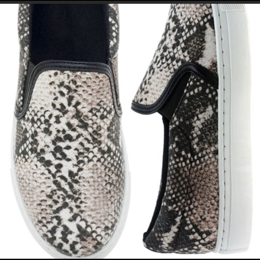 Pierre Dumas Traveler-4 snakeskin sneakers NIB
